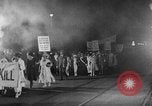Standbild Anti-kriegs-Demonstranten Unterstützung der Abrüstung United States USA, 1921, aus Sekunde 9 historischem Filmmaterial Videoclip 65675051090