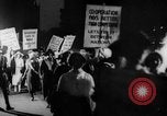 Standbild Anti-kriegs-Demonstranten Unterstützung der Abrüstung United States USA, 1921, aus Sekunde 27 historischem Filmmaterial Videoclip 65675051090