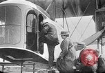 Immagine di I primi modelli di aeromobili United States USA, 1924, secondo 16 filmato di repertorio 65675051098