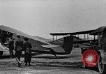 Immagine di I primi modelli di aeromobili United States USA, 1924, secondo 56 filmato di repertorio 65675051098