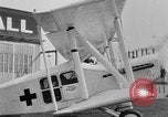 Immagine di Aerei ambulanza United States USA, 1924, secondo 10 filmato di repertorio 65675051099