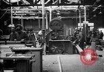 Image avions étant construits en allemand Albatros factory Berlin Allemagne, 1917, de la seconde 54 séquences d'archives historiques vidéo 65675051130