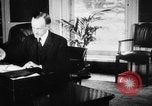 Immagine di Presidente Calvin Coolidge Washington DC USA, 1936, secondo 45 filmato di repertorio 65675051132