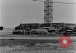 Image site de construction San Antonio Texas USA, 1928, de la seconde 20 séquences d'archives historiques vidéo 65675051158
