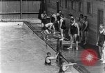 Image nageurs San Antonio Texas USA, 1928, de la seconde 5 séquences d'archives historiques vidéo 65675051159
