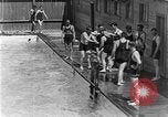 Image nageurs San Antonio Texas USA, 1928, de la seconde 14 séquences d'archives historiques vidéo 65675051159