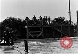 Image nageurs San Antonio Texas USA, 1928, de la seconde 53 séquences d'archives historiques vidéo 65675051159