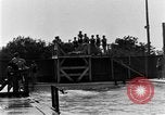 Image nageurs San Antonio Texas USA, 1928, de la seconde 54 séquences d'archives historiques vidéo 65675051159