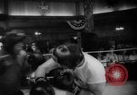 Standbild Johansson und Patterson Zug für den Boxsport rematch United States USA, 1960, aus Sekunde 33 historischem Filmmaterial Videoclip 65675051184