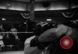Standbild Johansson und Patterson Zug für den Boxsport rematch United States USA, 1960, aus Sekunde 36 historischem Filmmaterial Videoclip 65675051184