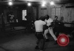 Standbild Johansson und Patterson Zug für den Boxsport rematch United States USA, 1960, aus Sekunde 42 historischem Filmmaterial Videoclip 65675051184