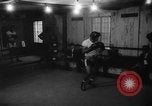 Standbild Johansson und Patterson Zug für den Boxsport rematch United States USA, 1960, aus Sekunde 47 historischem Filmmaterial Videoclip 65675051184