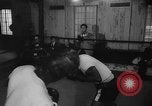 Standbild Johansson und Patterson Zug für den Boxsport rematch United States USA, 1960, aus Sekunde 61 historischem Filmmaterial Videoclip 65675051184