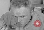 Standbild Pilot United States USA, 1962, aus Sekunde 30 historischem Filmmaterial Videoclip 65675051197