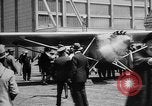 Image Charles Lindbergh l'Europe, 1927, de la seconde 5 séquences d'archives historiques vidéo 65675051260
