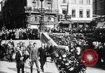 Image Charles Lindbergh l'Europe, 1927, de la seconde 8 séquences d'archives historiques vidéo 65675051261