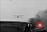 Image premier décollage et atterrissage d'abord sur l'USS Langley (CV-1) Virginia United States USA, 1922, de la seconde 62 séquences d'archives historiques vidéo 65675051264
