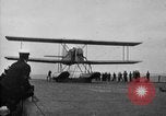 Standbild Douglas DT Wasserflugzeug San Diego California USA, 1924, aus Sekunde 15 historischem Filmmaterial Videoclip 65675051267