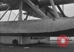 Standbild Douglas DT Wasserflugzeug San Diego California USA, 1924, aus Sekunde 25 historischem Filmmaterial Videoclip 65675051267