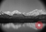 Standbild Mount McKinley Park Alaska USA, 1929, aus Sekunde 26 historischem Filmmaterial Videoclip 65675051283