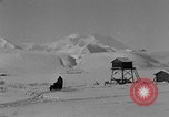 Standbild Mount McKinley Alaska United States USA, 1925, aus Sekunde 17 historischem Filmmaterial Videoclip 65675051284