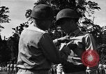 Immagine di Il maggiore generale O W Griswold Bougainville nelle Isole Salomone, 1944, secondo 33 filmato di repertorio 65675051302