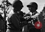 Immagine di Il maggiore generale O W Griswold Bougainville nelle Isole Salomone, 1944, secondo 52 filmato di repertorio 65675051302