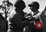 Immagine di Il maggiore generale O W Griswold Bougainville nelle Isole Salomone, 1944, secondo 54 filmato di repertorio 65675051302