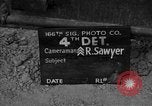 Standbild USA 127 Field Artillery Regiment Saint Lo Frankreich, 1944, aus Sekunde 8 historischem Filmmaterial Videoclip 65675051310