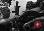 Standbild USA 127 Field Artillery Regiment Saint Lo Frankreich, 1944, aus Sekunde 13 historischem Filmmaterial Videoclip 65675051310