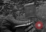 Standbild USA 127 Field Artillery Regiment Saint Lo Frankreich, 1944, aus Sekunde 52 historischem Filmmaterial Videoclip 65675051310