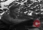 Standbild USA 127 Field Artillery Regiment Saint Lo Frankreich, 1944, aus Sekunde 60 historischem Filmmaterial Videoclip 65675051310