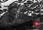 Standbild USA 127 Field Artillery Regiment Saint Lo Frankreich, 1944, aus Sekunde 62 historischem Filmmaterial Videoclip 65675051310