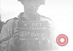 Standbild USA 127 Field Artillery Regiment Saint Lo Frankreich, 1944, aus Sekunde 1 historischem Filmmaterial Videoclip 65675051312