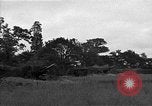 Standbild USA 127 Field Artillery Regiment Saint Lo Frankreich, 1944, aus Sekunde 5 historischem Filmmaterial Videoclip 65675051312