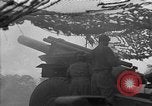 Standbild USA 127 Field Artillery Regiment Batterie B Saint Lo Frankreich, 1944, aus Sekunde 20 historischem Filmmaterial Videoclip 65675051313