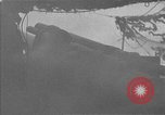 Standbild USA 127 Field Artillery Regiment Batterie B Saint Lo Frankreich, 1944, aus Sekunde 28 historischem Filmmaterial Videoclip 65675051313