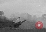 Standbild USA 127 Field Artillery Regiment Batterie B Saint Lo Frankreich, 1944, aus Sekunde 47 historischem Filmmaterial Videoclip 65675051313