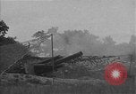 Standbild USA 127 Field Artillery Regiment Batterie B Saint Lo Frankreich, 1944, aus Sekunde 56 historischem Filmmaterial Videoclip 65675051313