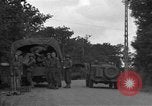 Standbild USA 127 Field Artillery Regiment Saint Lo Frankreich, 1944, aus Sekunde 12 historischem Filmmaterial Videoclip 65675051314