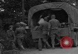 Standbild USA 127 Field Artillery Regiment Saint Lo Frankreich, 1944, aus Sekunde 20 historischem Filmmaterial Videoclip 65675051314