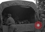 Standbild USA 127 Field Artillery Regiment Saint Lo Frankreich, 1944, aus Sekunde 41 historischem Filmmaterial Videoclip 65675051314