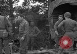 Standbild USA 127 Field Artillery Regiment Saint Lo Frankreich, 1944, aus Sekunde 53 historischem Filmmaterial Videoclip 65675051314