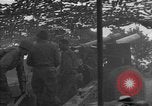 Standbild USA 127 Field Artillery Regiment Saint Lo Frankreich, 1944, aus Sekunde 15 historischem Filmmaterial Videoclip 65675051315