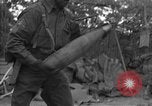 Standbild USA 127 Field Artillery Regiment Saint Lo Frankreich, 1944, aus Sekunde 19 historischem Filmmaterial Videoclip 65675051315