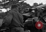 Standbild USA 127 Field Artillery Regiment Saint Lo Frankreich, 1944, aus Sekunde 26 historischem Filmmaterial Videoclip 65675051315