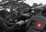 Standbild USA 127 Field Artillery Regiment Saint Lo Frankreich, 1944, aus Sekunde 27 historischem Filmmaterial Videoclip 65675051315