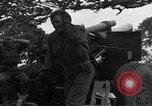 Standbild USA 127 Field Artillery Regiment Saint Lo Frankreich, 1944, aus Sekunde 33 historischem Filmmaterial Videoclip 65675051315
