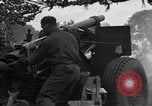 Standbild USA 127 Field Artillery Regiment Saint Lo Frankreich, 1944, aus Sekunde 34 historischem Filmmaterial Videoclip 65675051315