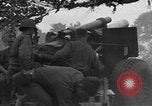 Standbild USA 127 Field Artillery Regiment Saint Lo Frankreich, 1944, aus Sekunde 37 historischem Filmmaterial Videoclip 65675051315